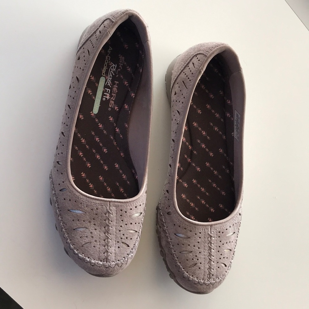 Skechers Taupe/Tan size 9